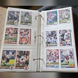 267 Random Sports Cards